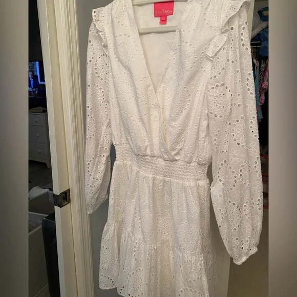 Lilly Pulitzer Taviana Long Sleeve Eyelet Dress, Sz. 12, White, EUC! - Picture 7 of 7
